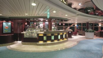 1548637466.2747_r486_Royal Caribbean International Jewel of the Seas Interior LatteTudes 2.jpeg